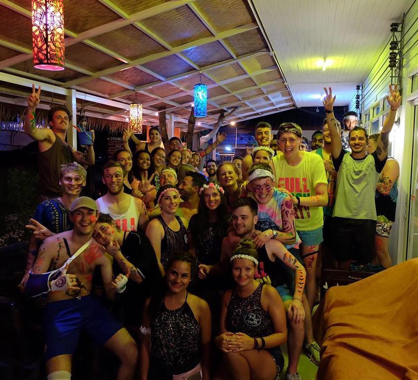 Smile Hostel Koh Phangan Buitenkant foto