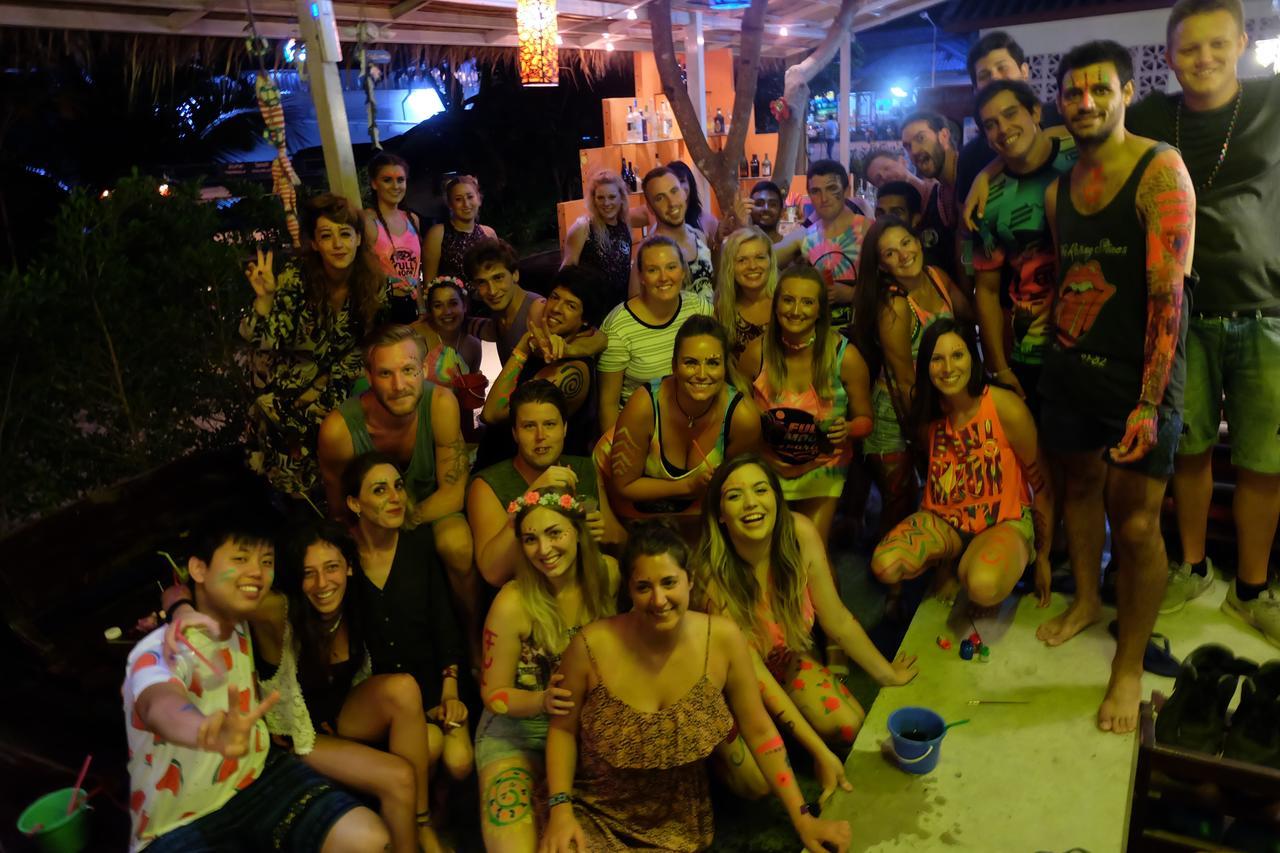Smile Hostel Koh Phangan Buitenkant foto
