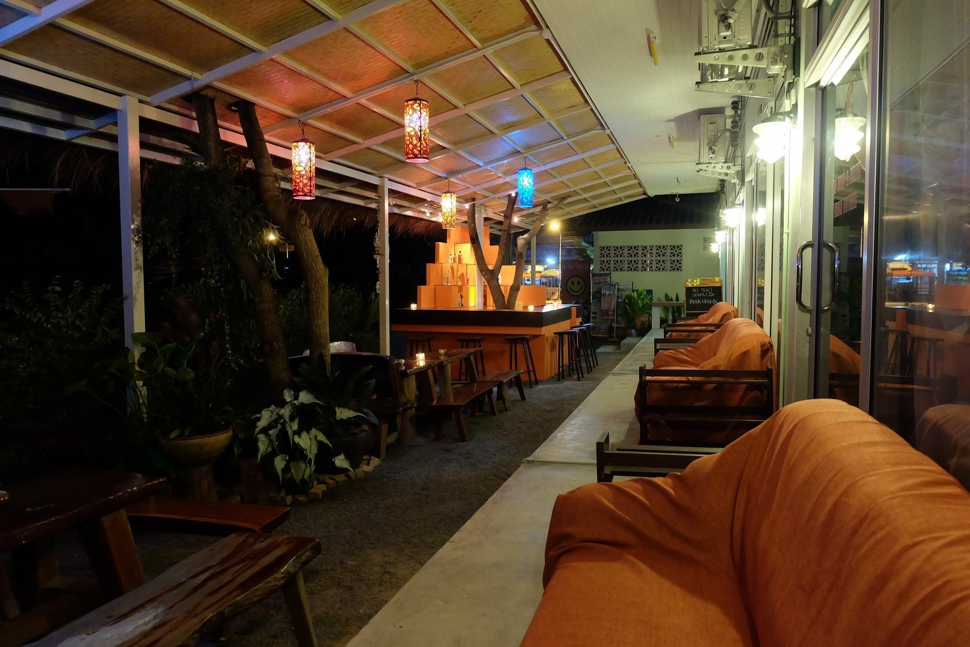Smile Hostel Koh Phangan Buitenkant foto